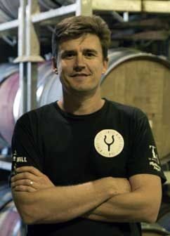 Stu Marfell er vinmaker hos Dashwood på New Zealand. En av de få fulltrefferne i basisnyhetene i mai. Foto: Produsenten